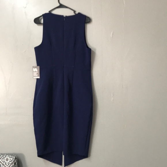 Express - Picture 2 of 3